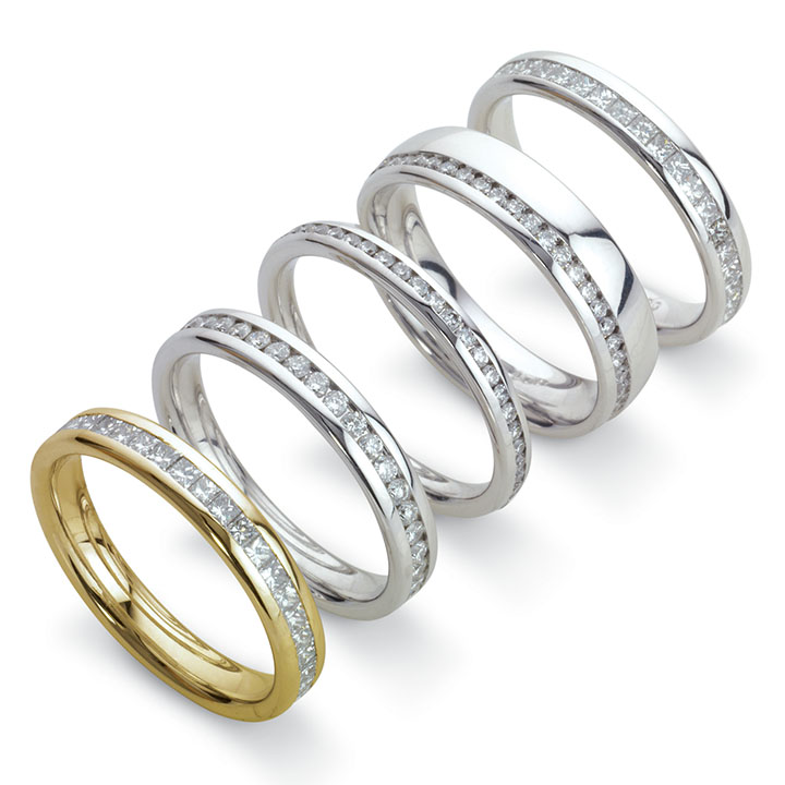 Court Offset Diamond Wedding Bands (RL-W-40)