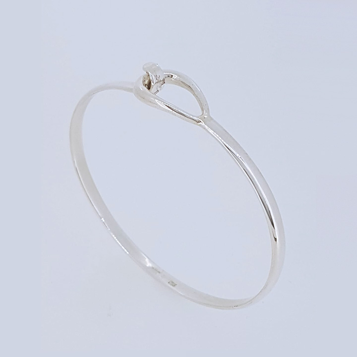 Sterling Silver Bangle (G-B390)